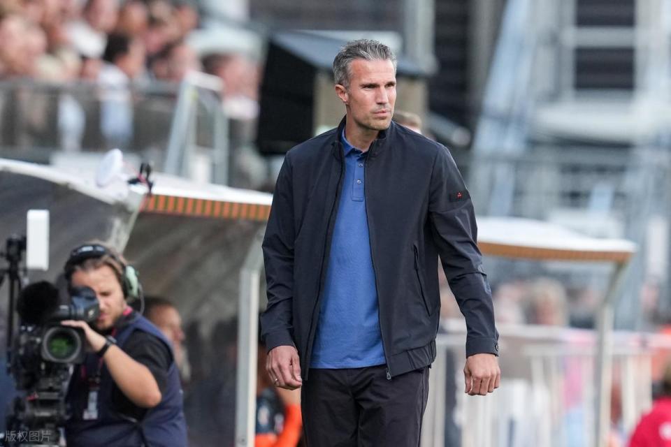 可以看到费, 斯泰恩帮助, 对于费耶诺 可以看到费, 斯泰恩帮助, 对于费耶诺